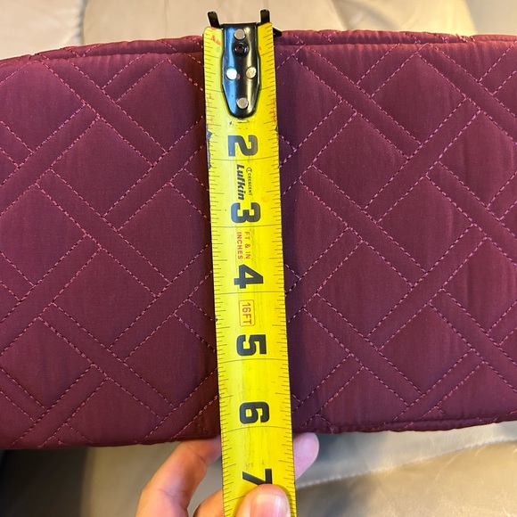 Vera Bradley Large Iconic Vera Tote Microfiber Raisin Retired EUC READ - Picture 13 of 16